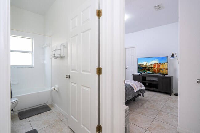 Building Photo - 3774 Eagle Isle Cir