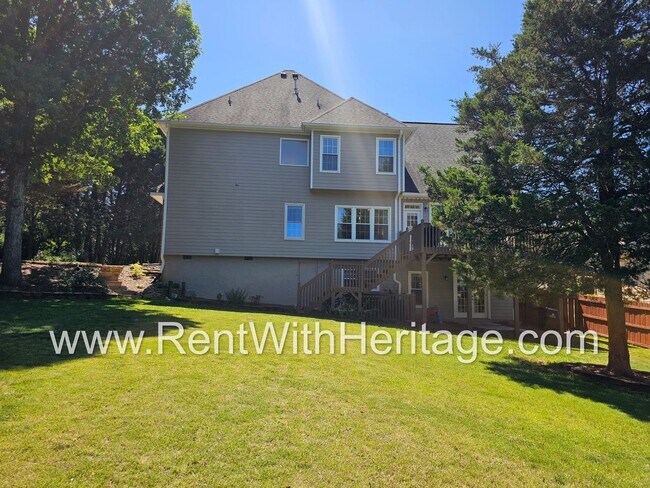 Building Photo - WOW!!!!!...PRETIGIOUS HOME IN CHAPEL CROSS...