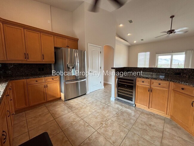 Building Photo - Golf Course Living with Mountain Views & Detached Casita