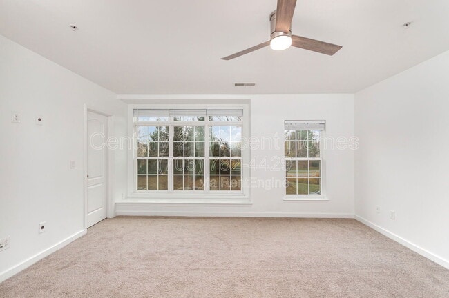 Building Photo - 22824 Ferncrest Terrace