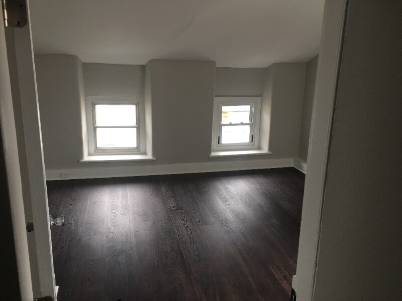 Building Photo - 4316 Dexter St