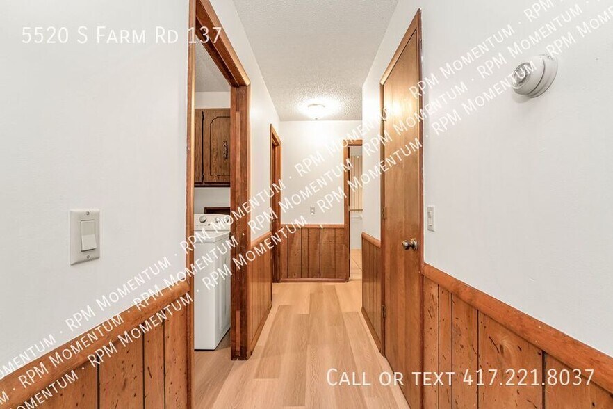 Building Photo - 5520 S Farm Rd 137