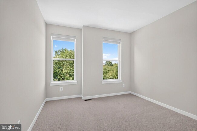 Building Photo - 4053 Legato Rd