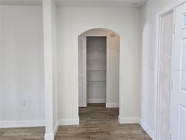 Building Photo - 9629 Morehead Ln