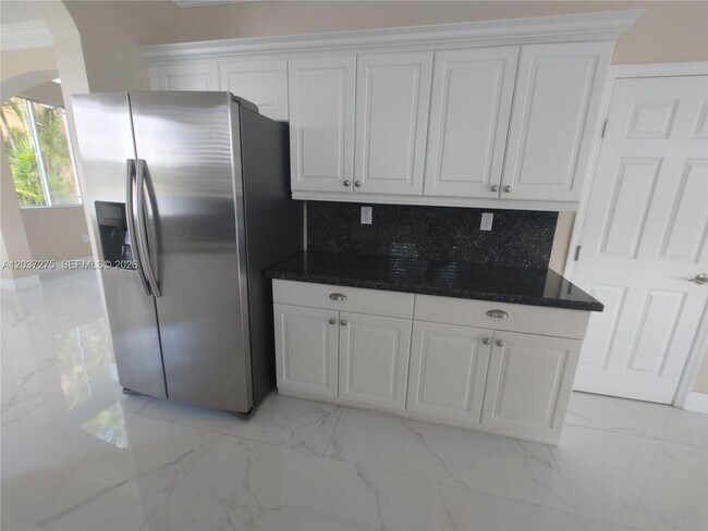 Building Photo - 21872 SW 95th Pl