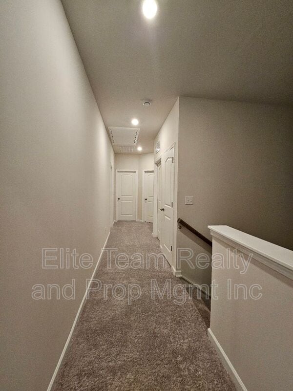 Building Photo - 5416 Kinsbridge Dr