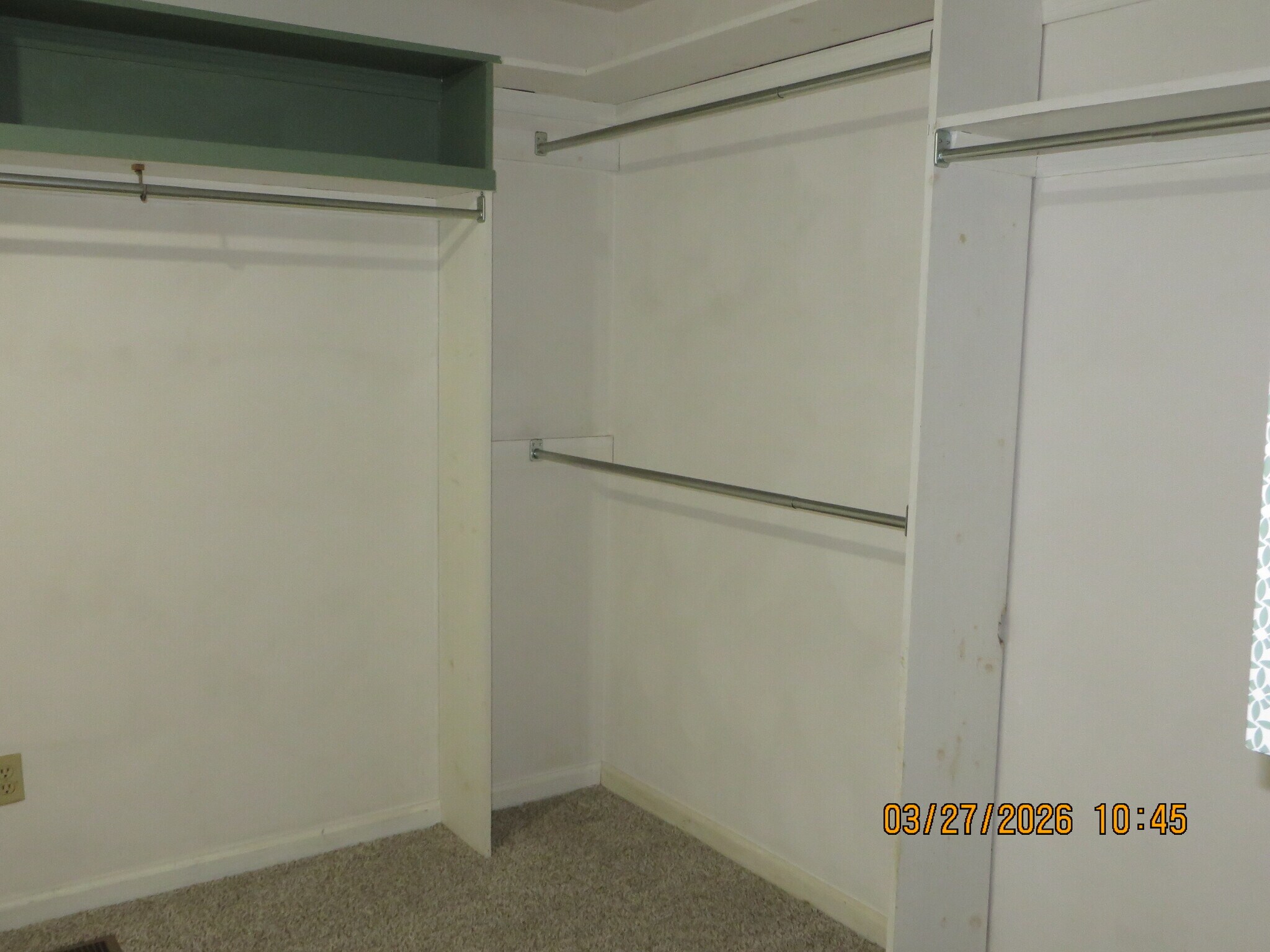 Building Photo - 1348 W 550 S