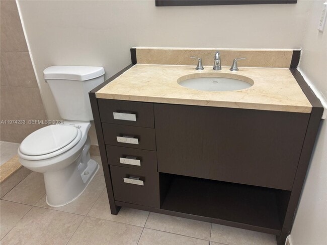 Building Photo - 543 SW 61st Terrace