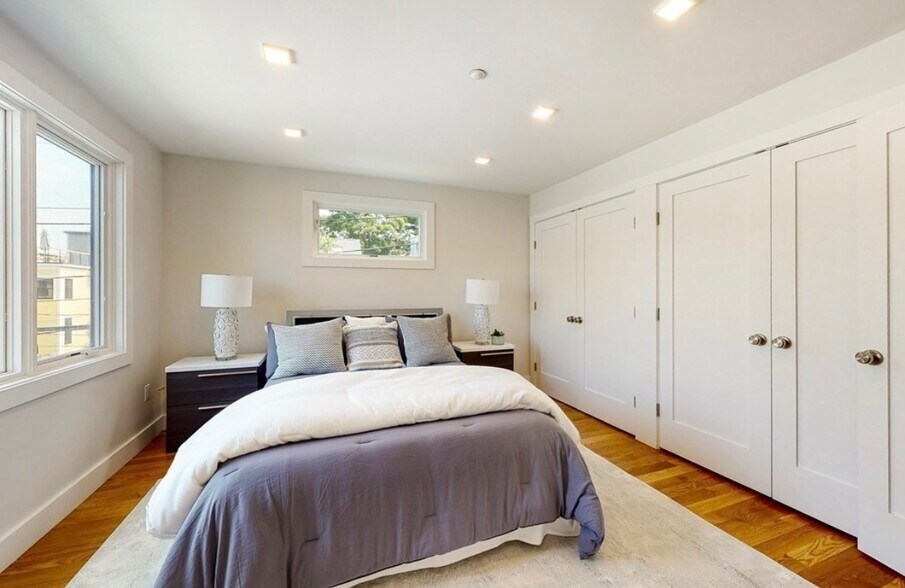 master bedroom - 58 Lincoln St