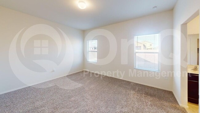 Building Photo - 10305 N Arroyo Lupine Way