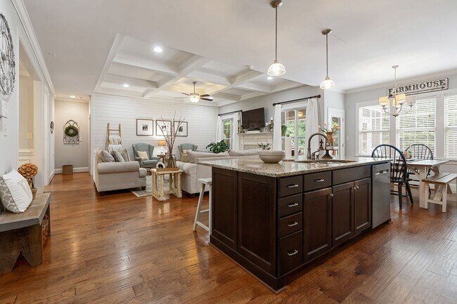 Building Photo - Splendid 4-bedroom, 3-bathroom Harrison Pond home in Pittsboro-- SWIMMING POOL!