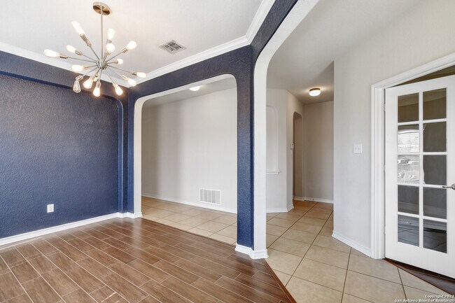 Building Photo - 26207 Lost Creek Way