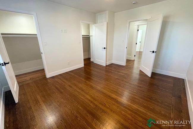 Building Photo - Beautifully Remodeled 4 Bedroom Home | Ing...