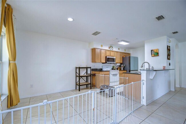 Building Photo - 17455 Garden Heath Ct