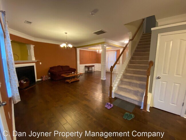 Building Photo - 3 br, 2.5 bath House - 312 Engelmann Lane