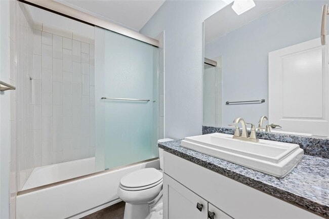 Building Photo - 13518 Galleria Cir