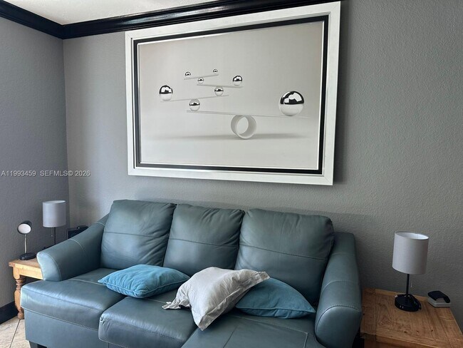 Building Photo - 3801 S Ocean Dr