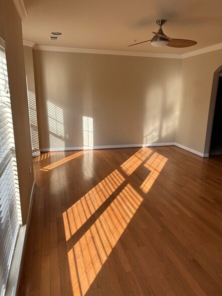 Building Photo - 2602 McKnight Crossing Ct