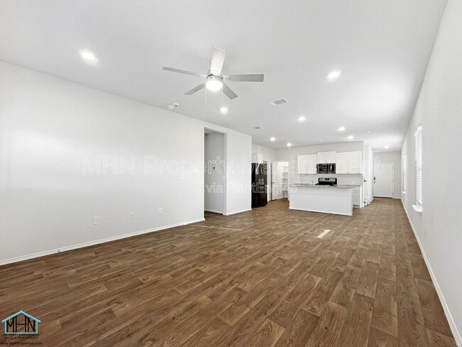 Building Photo - 4051 Basil Mdw