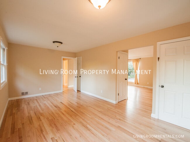 Building Photo - 2814 SE 78th Ave