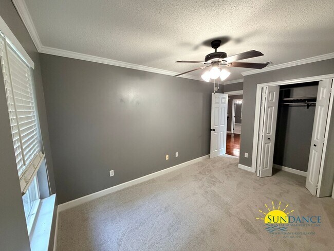 Building Photo - 2705 Apple Blossom Ct