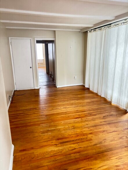 Building Photo - 2023 Brandywine St