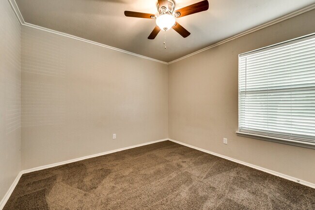 Building Photo - Watauga/North Richland Hills: $1925 3 bed ...