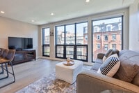 Building Photo - 240 Freedom Trl