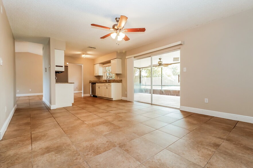 Building Photo - 1518 Crossridge Dr