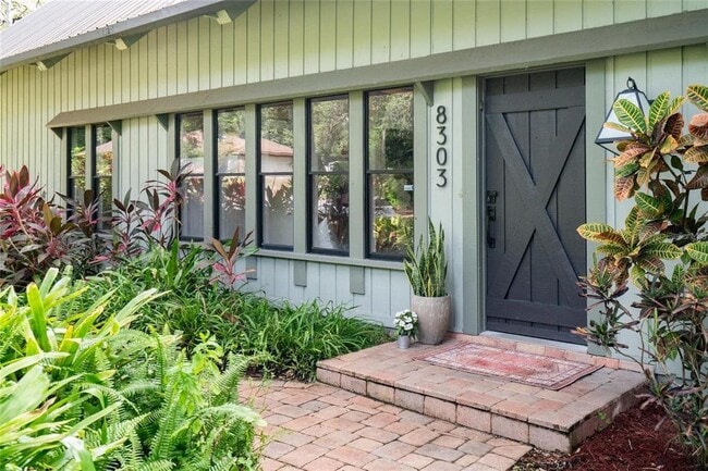 Building Photo - 8303 N River Oaks Ct