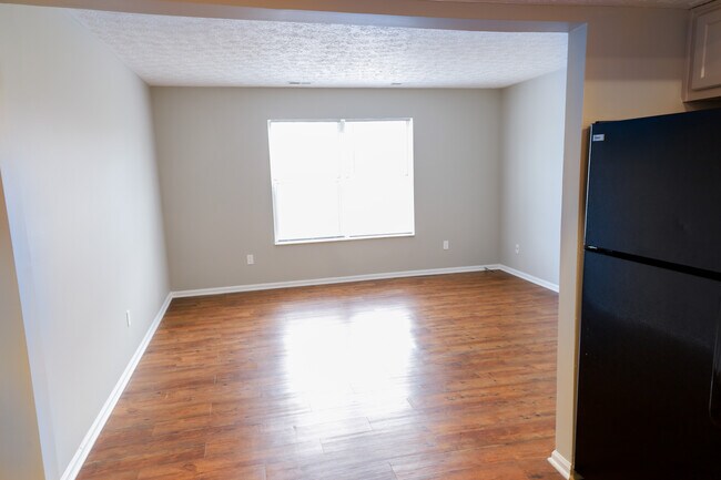 Living Room - 7893 Thornfield Ln