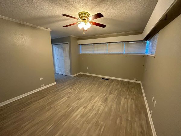 Building Photo - Lenoir City 3bd/2.5ba brick ranch with lar...