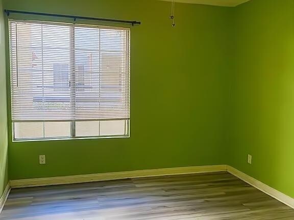 Building Photo - 5515 Canoga Ave