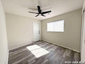 Building Photo - 4206 Dauphine Dr