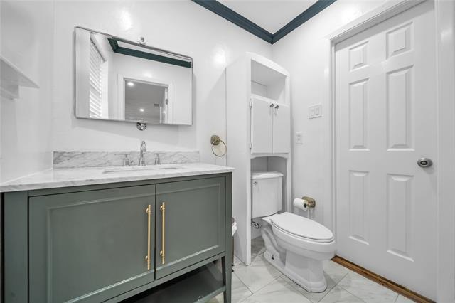 Building Photo - 2516 Pinebluff Dr