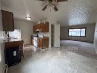 Building Photo - 8116 Boundary Ave