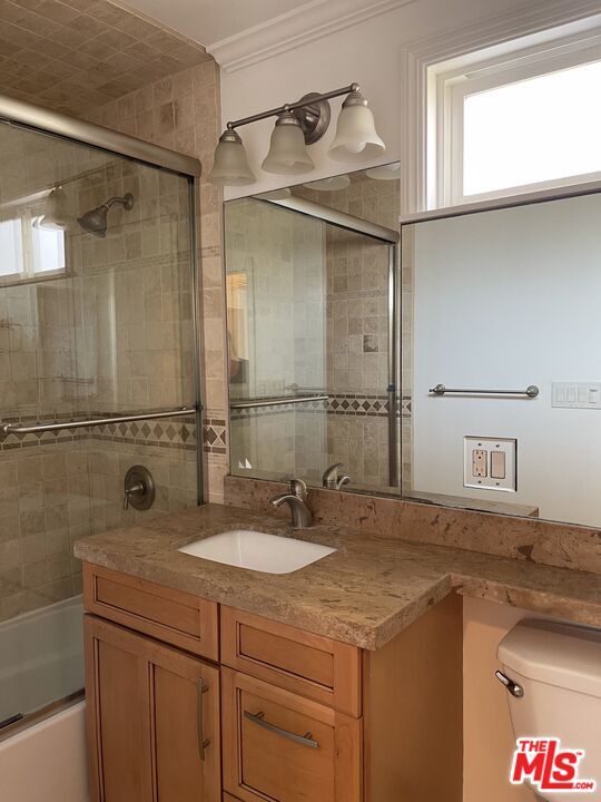 Building Photo - 309 Broadway St