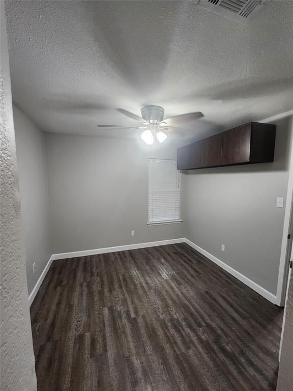 Building Photo - 1624 Aquarena Springs Dr