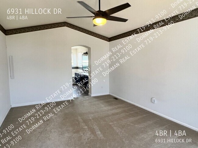 Building Photo - 6931 Hillock Dr