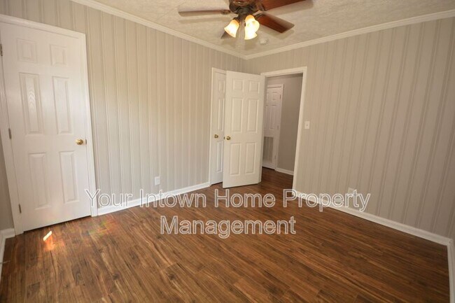 Building Photo - 1864 Flintwood Dr SE