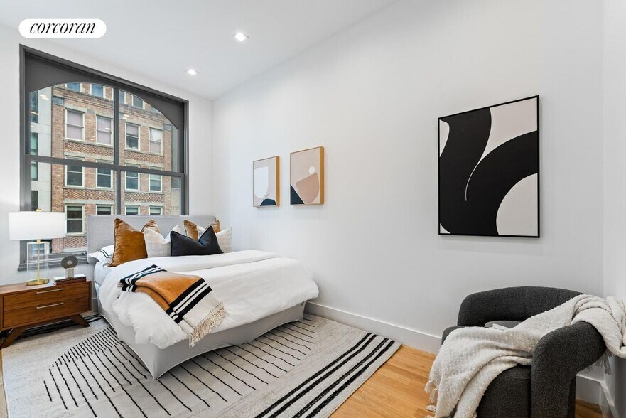 Building Photo - 228 W Broadway