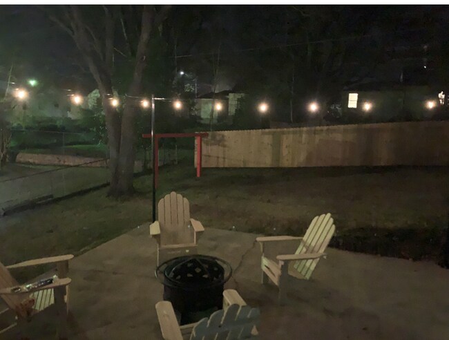 Building Photo - 3301 Almon St