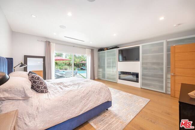 Building Photo - 4629 Cerro Verde Pl