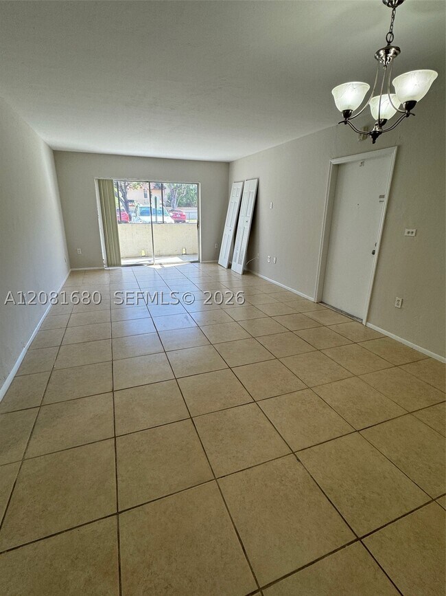 Building Photo - 7921 SW 104th St