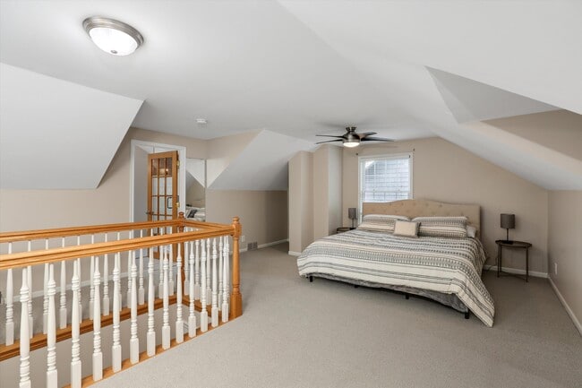 Building Photo - 498 Ann St