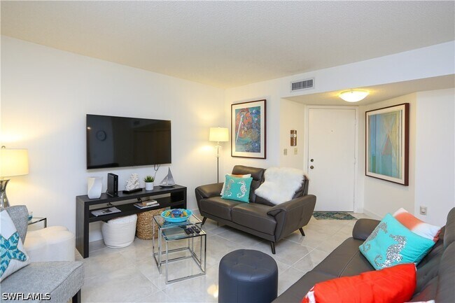 Building Photo - 1522 Mainsail Dr