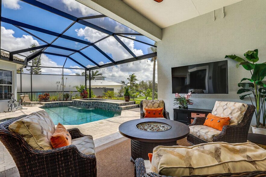 Building Photo - 1730 Caribbean Dr