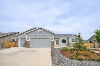 Building Photo - 9983 Henman Ter