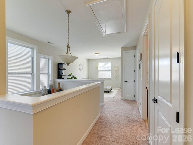 Building Photo - 7121 Toxaway Ln