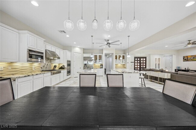 Building Photo - 47 Grand Masters Dr